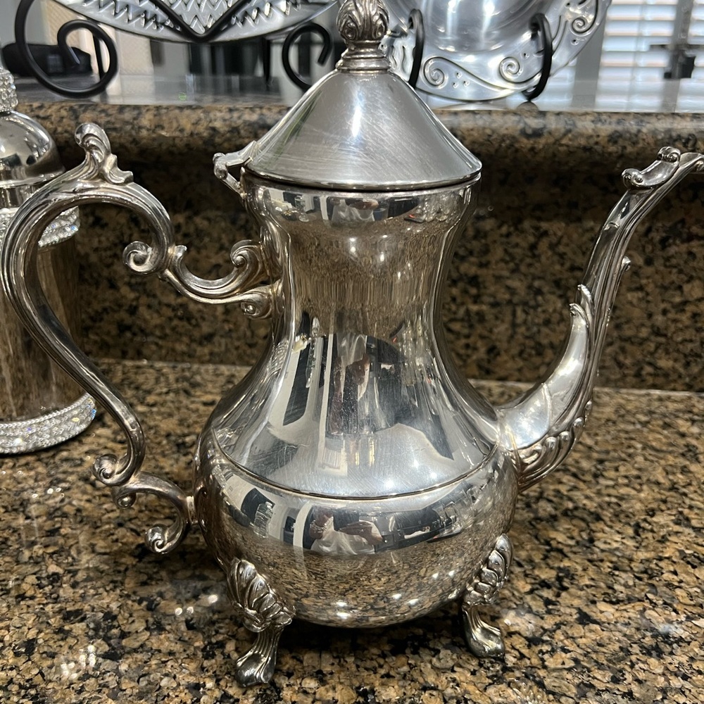 VINTAGE WEBSTER WILCOX TEAPOT